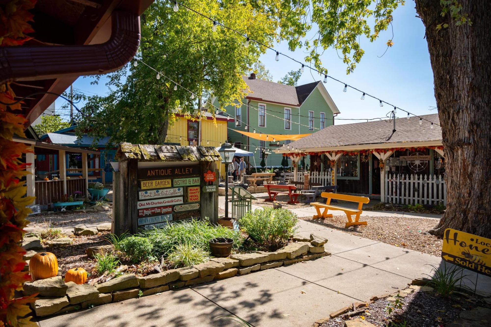 1891 Schoolhouse Inn Morgantown ภายนอก รูปภาพ